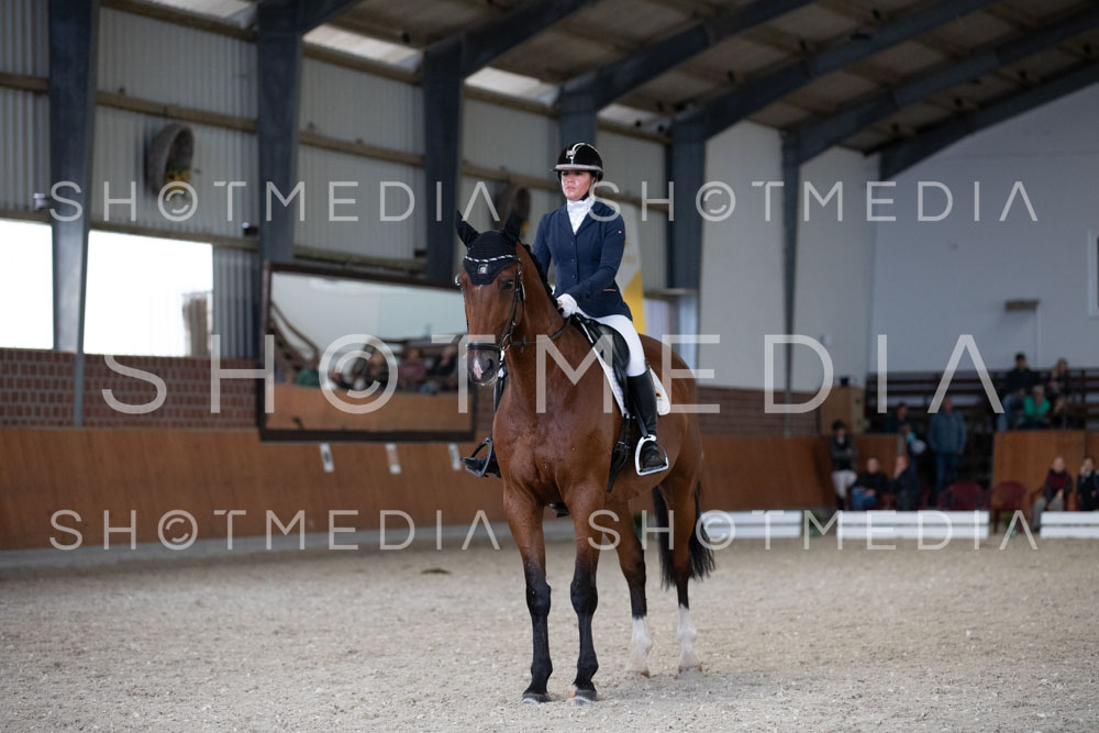 0383-250607-151039-KlasseL182