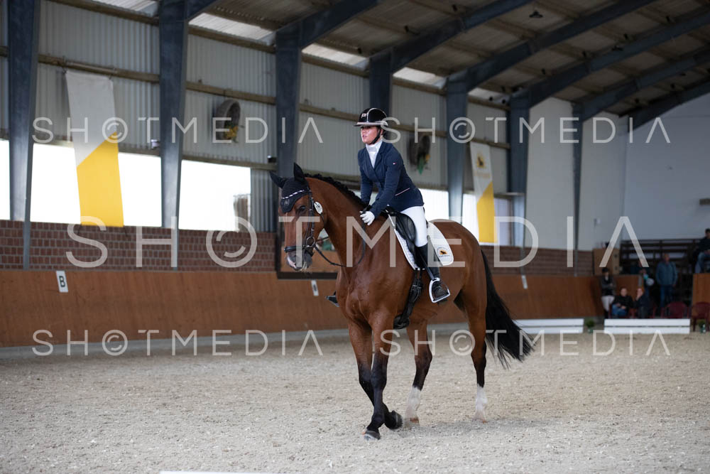 0384-250607-151041-KlasseL182