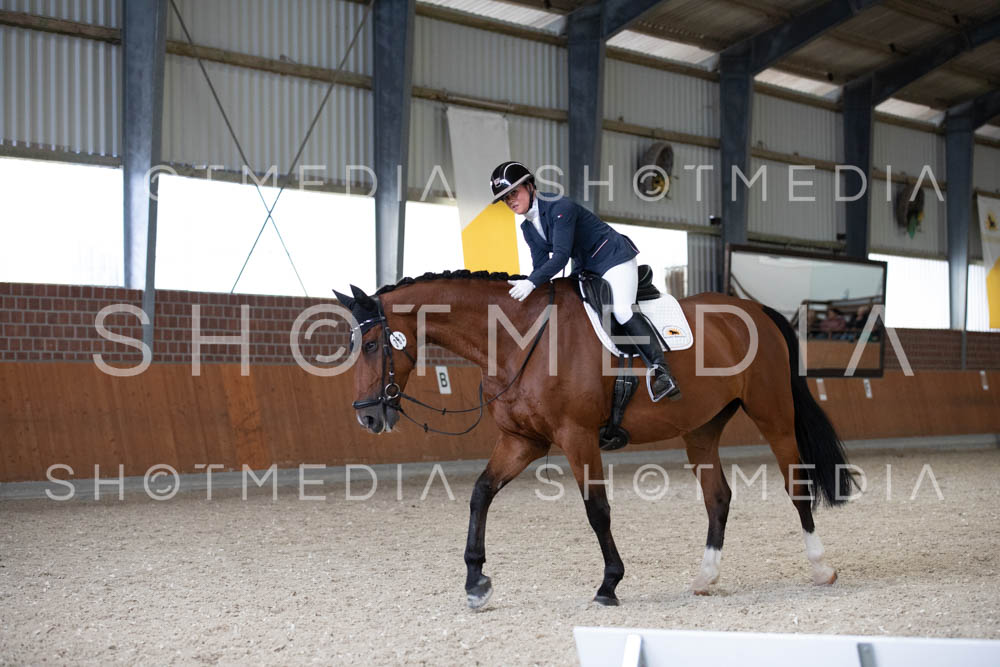 0387-250607-151042-KlasseL182