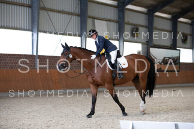 0389-250607-151043-KlasseL182