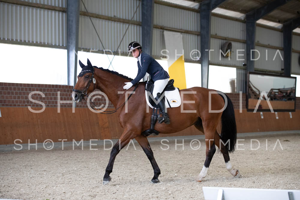 0390-250607-151043-KlasseL182