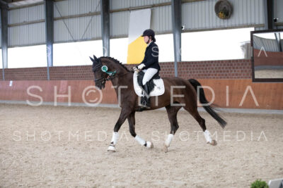 0398-250607-151935-KlasseL182