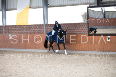 0409-250607-152003-KlasseL182