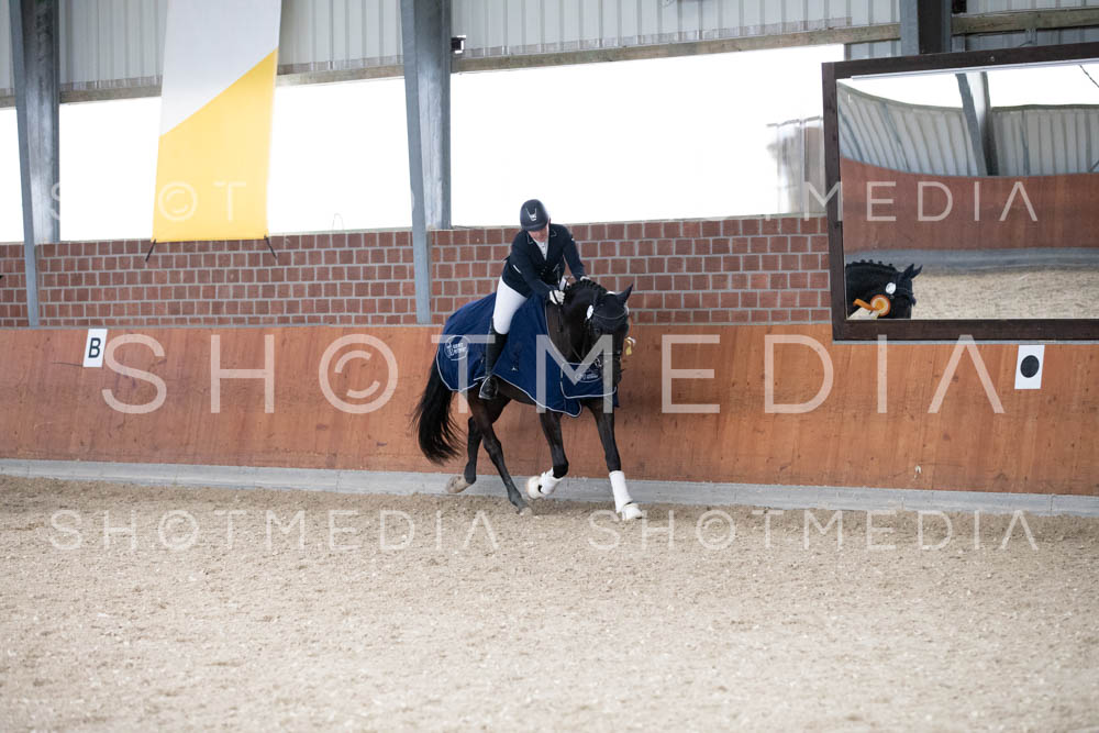 0409-250607-152003-KlasseL182