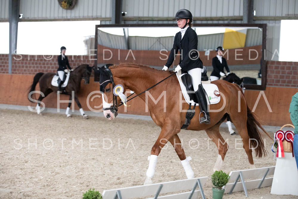 0415-250607-152015-KlasseL182