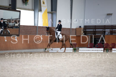 0421-250607-124129-KlasseL181