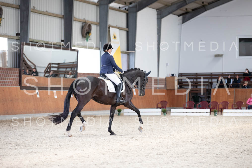 0528-250607-130203-KlasseL181